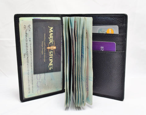 Genuine snake skin passport cover color: 'natural'