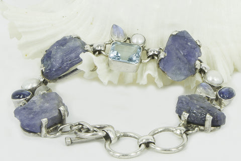 “ROUGH WATER” rough Tanzaniate and gems silver bracelet.