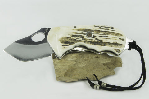 “SMALL AND HANDY” knife deer horn handle