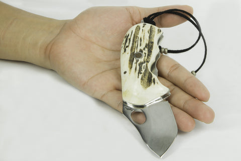 “SMALL AND HANDY” knife deer horn handle