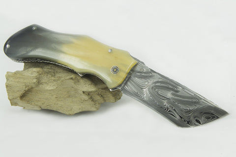 “WINDY BLADE” folding Damascus blade buffalo horn handle