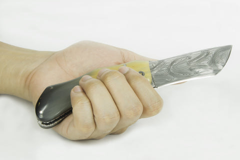 “WINDY BLADE” folding Damascus blade buffalo horn handle