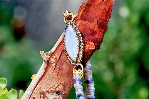 AUSTRALIAN OPAL & AQUAMARINE  with 18 k gold beads Tibetan Mala