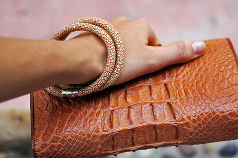 STINGRAY BRACELET "light brown" color with magnetic cuff